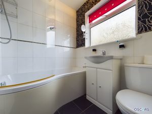 Photo 16- click for photo gallery